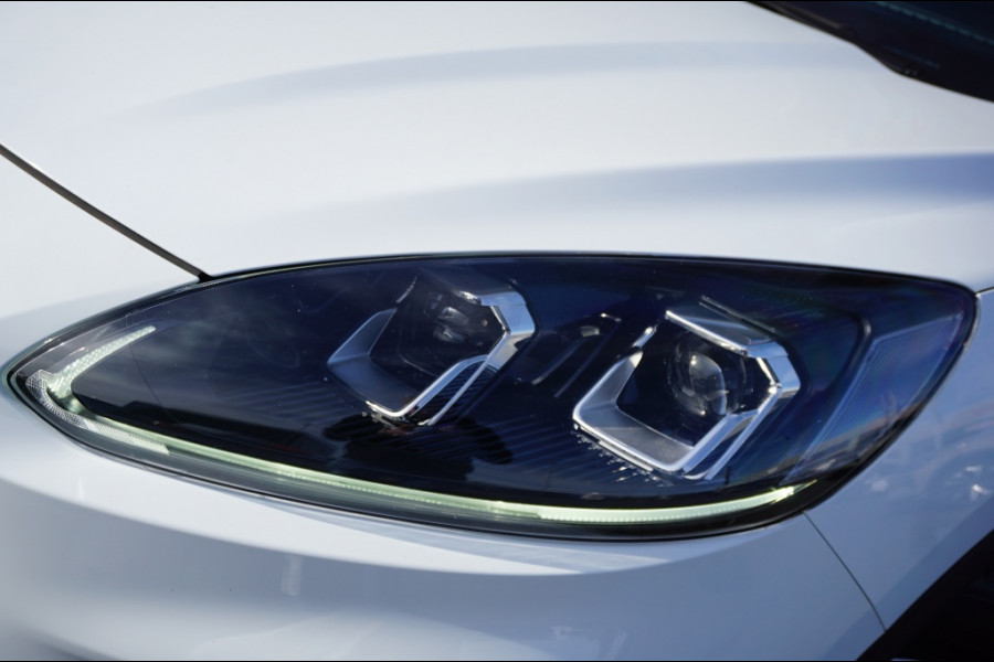 Ford Kuga 2.5 PHEV Titanium | PANO | WINTERPACK | HEAD UP | CARPLAY