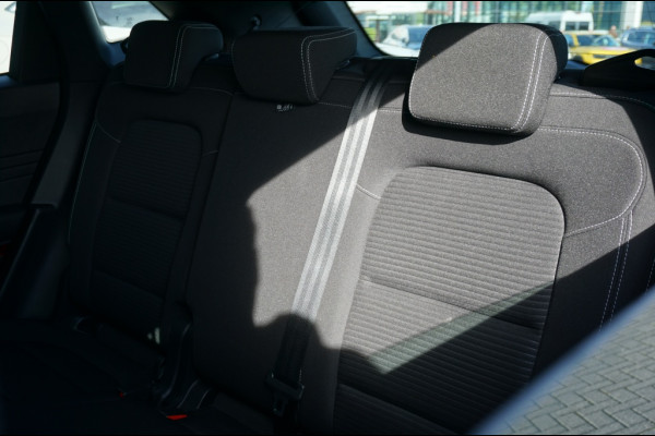 Ford Kuga 2.5 PHEV Titanium | PANO | WINTERPACK | HEAD UP | CARPLAY