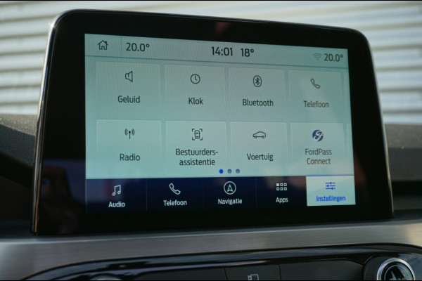 Ford Kuga 2.5 PHEV Titanium | PANO | WINTERPACK | HEAD UP | CARPLAY