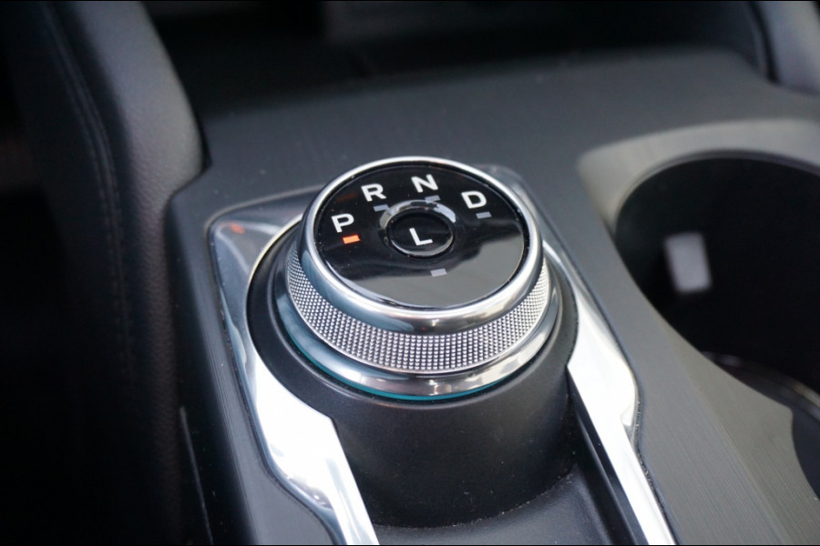 Ford Kuga 2.5 PHEV Titanium | PANO | WINTERPACK | HEAD UP | CARPLAY