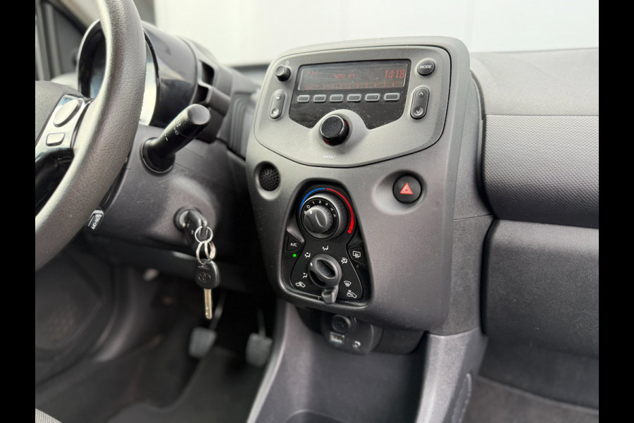 Toyota Aygo 1.0 VVT-i x-fun | Airco | Bluetooth | Radio | Elektrische ramen