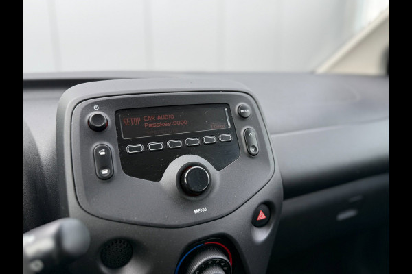 Toyota Aygo 1.0 VVT-i x-fun | Airco | Bluetooth | Radio | Elektrische ramen