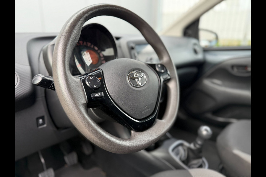Toyota Aygo 1.0 VVT-i x-fun | Airco | Bluetooth | Radio | Elektrische ramen