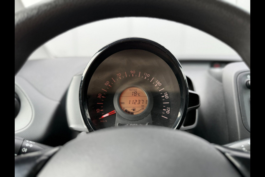 Toyota Aygo 1.0 VVT-i x-fun | Airco | Bluetooth | Radio | Elektrische ramen