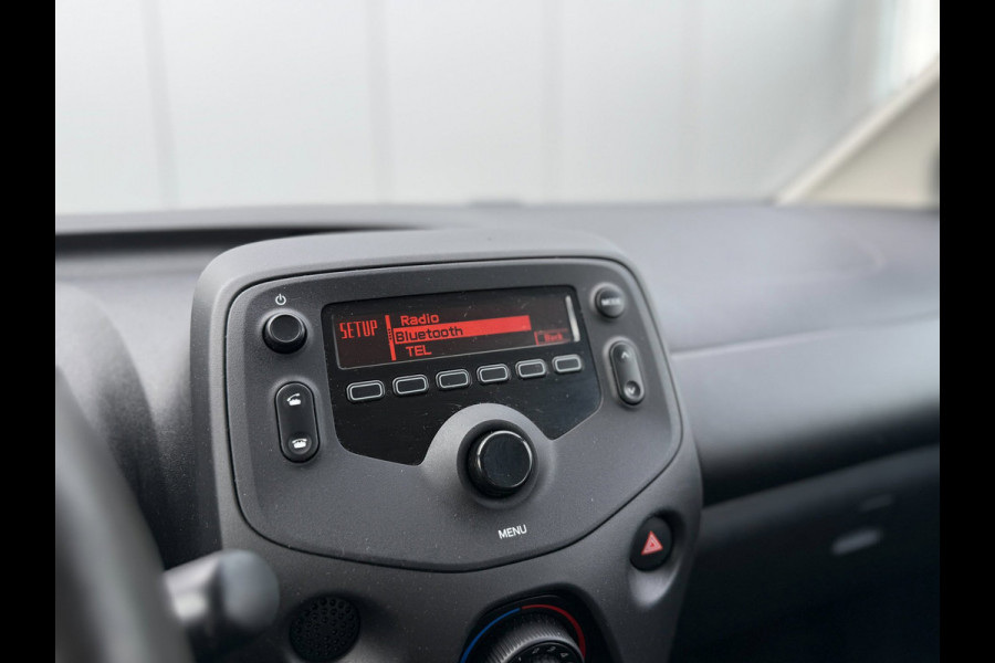 Toyota Aygo 1.0 VVT-i x-fun | Airco | Bluetooth | Radio | Elektrische ramen