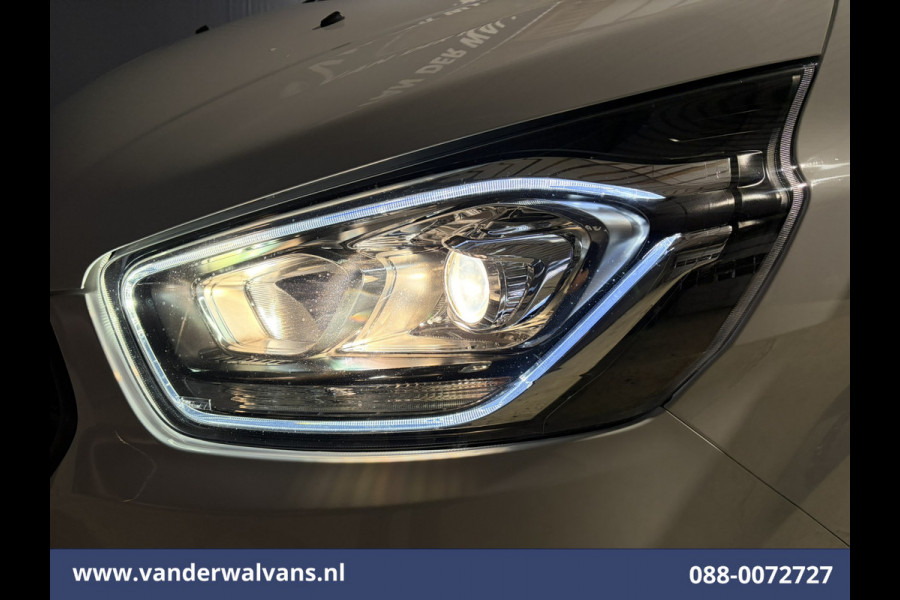 Ford Transit Custom 2.0 TDCI L2H1 Euro6 Airco | Camera | Navigatie | LED | Apple Carplay | Bijrijdersbank Cruisecontrol, Stoelverwarming, Verwarmde Voorruit, Parkeersensoren, 2670kg laadvermogen