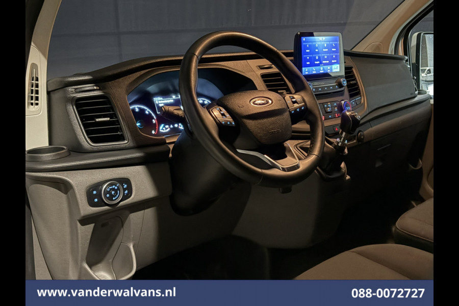 Ford Transit Custom 2.0 TDCI L2H1 Euro6 Airco | Camera | Navigatie | LED | Apple Carplay | Bijrijdersbank Cruisecontrol, Stoelverwarming, Verwarmde Voorruit, Parkeersensoren, 2670kg laadvermogen