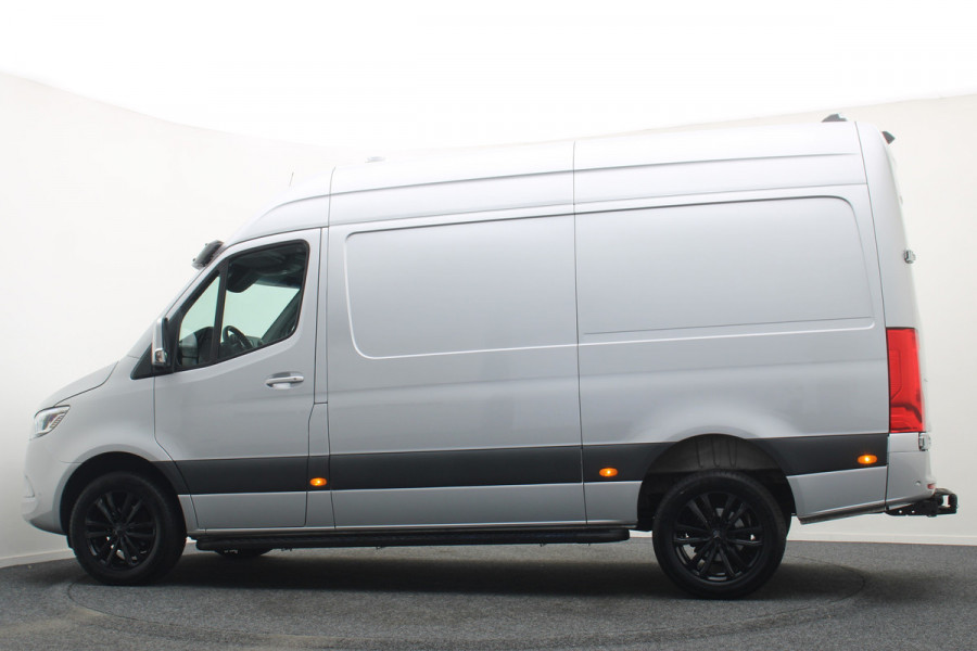 Mercedes-Benz Sprinter 316 2.2 CDI Aut. L2H2 Standkachel, LED, Camera, Cruise, Apple Carplay, Airco, Zonneklep, Trekhaak, 18''