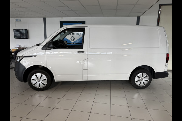 Volkswagen Transporter 2.0 TDI L1H1 Automaat Airco /carplay / Camera / 3 zits / Trekhaak
