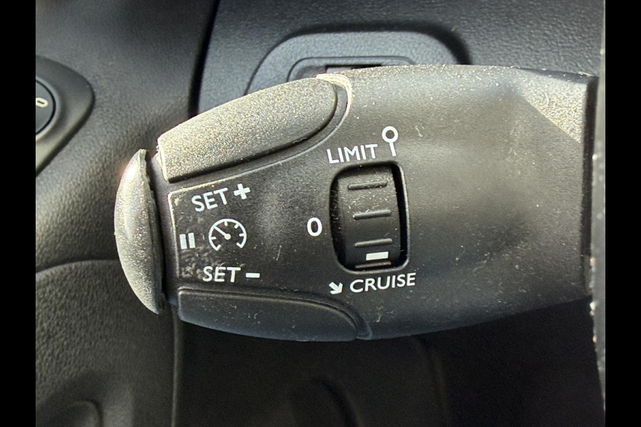 Peugeot Partner 1.5 BlueHDI Premium Long*A/C*CRUISE*NAVI*PDC*