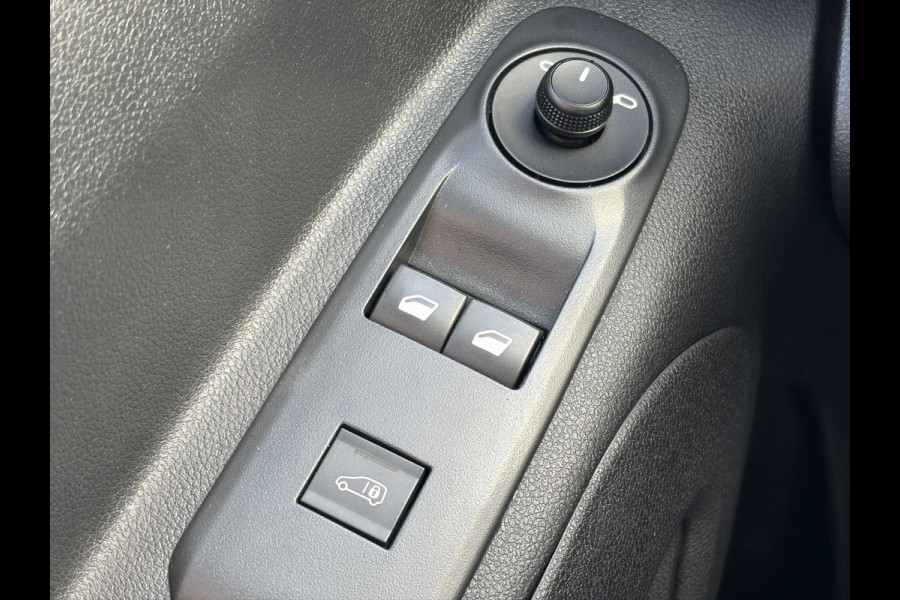 Peugeot Partner 1.5 BlueHDI Premium Long*A/C*CRUISE*NAVI*PDC*