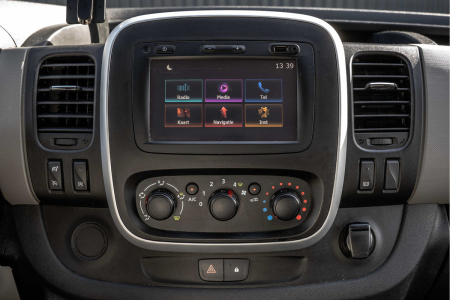 Renault Trafic 1.6 dCi 95 L1H1 | Cruise | Navi | Airco | Trekhaak | Imperiaal