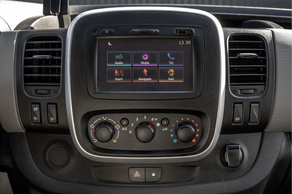 Renault Trafic 1.6 dCi 95 L1H1 | Cruise | Navi | Airco | Trekhaak | Imperiaal