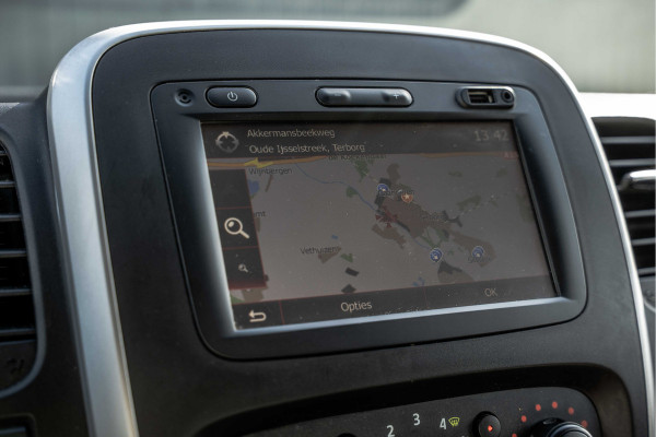 Renault Trafic 1.6 dCi 95 L1H1 | Cruise | Navi | Airco | Trekhaak | Imperiaal