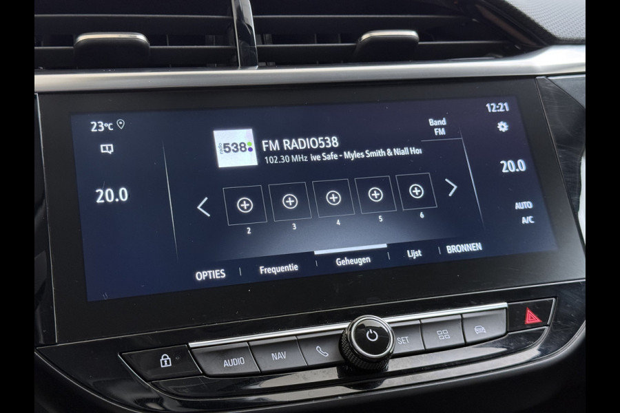 Opel Corsa 100PK 5Drs Automaat Elegance Two-tone Navi Ecc Apple Carplay Android Auto Bluetooth Cruise Control Keyless Lmv Led Privacy Glas Isofix Lane Assist Regen-Lichtsensor 1e Eigenaar Dealeronderhouden Origineel Nederlandse Auto