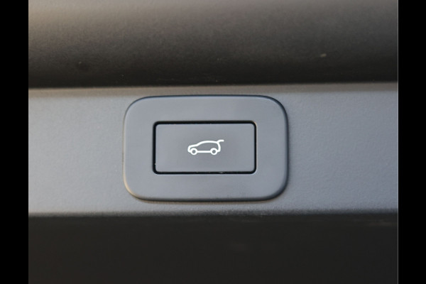 Land Rover Range Rover P510e Autobiography | Pano - Trekhaak - Meridian