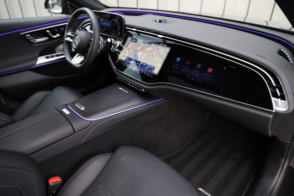 Mercedes-Benz E-Klasse AMG 53 4MATIC+ | 585PK | Massage | Hyperscreen | Achterasbesturing | Head-up | Burmster 4D | Stoelkoeling | Soft-close | Keyless
