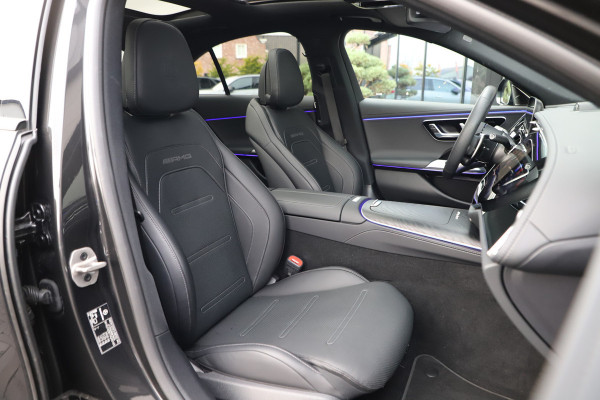 Mercedes-Benz E-Klasse AMG 53 4MATIC+ | 585PK | Massage | Hyperscreen | Achterasbesturing | Head-up | Burmster 4D | Stoelkoeling | Soft-close | Keyless