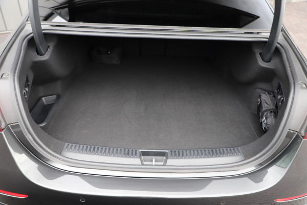 Mercedes-Benz E-Klasse AMG 53 4MATIC+ | 585PK | Massage | Hyperscreen | Achterasbesturing | Head-up | Burmster 4D | Stoelkoeling | Soft-close | Keyless
