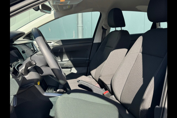 Volkswagen Polo 1.0 TSI Comfortline Business * Navigatiesysteem * Stoelverwarming *