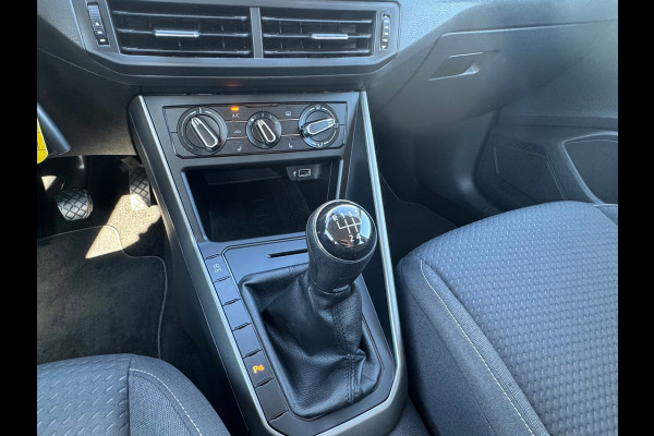 Volkswagen Polo 1.0 TSI Comfortline Business * Navigatiesysteem * Stoelverwarming *
