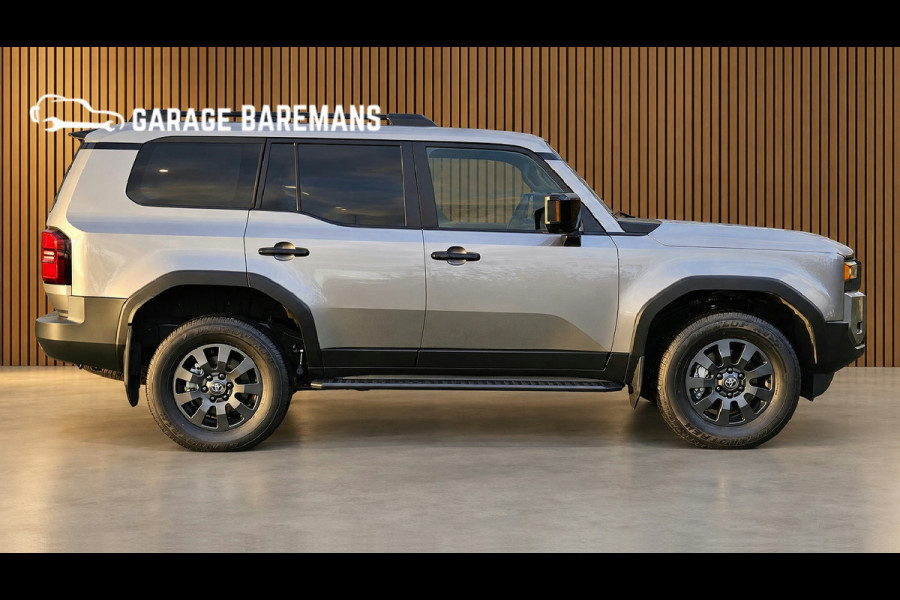 Toyota Land Cruiser 2.8 D-4D Hybrid Navigator VAN