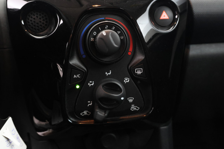 Citroën C1 1.0 VTi Live Stoelverwarming! Airco