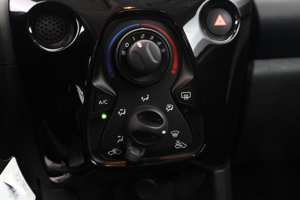Citroën C1 1.0 VTi Live Stoelverwarming! Airco