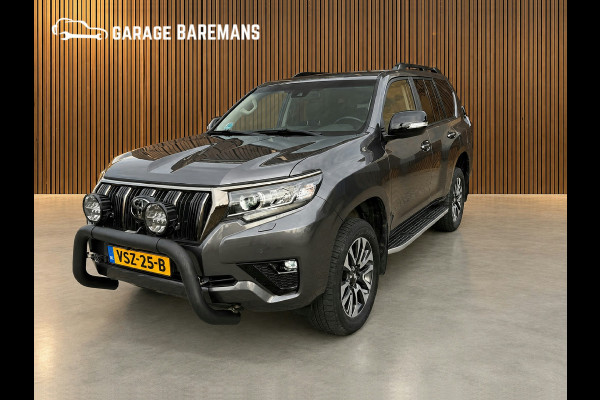 Toyota Land Cruiser 2.8 D-4D-F Black Edition Window Van