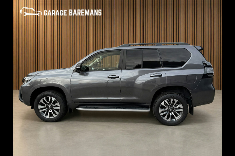Toyota Land Cruiser 2.8 D-4D-F Black Edition Window Van