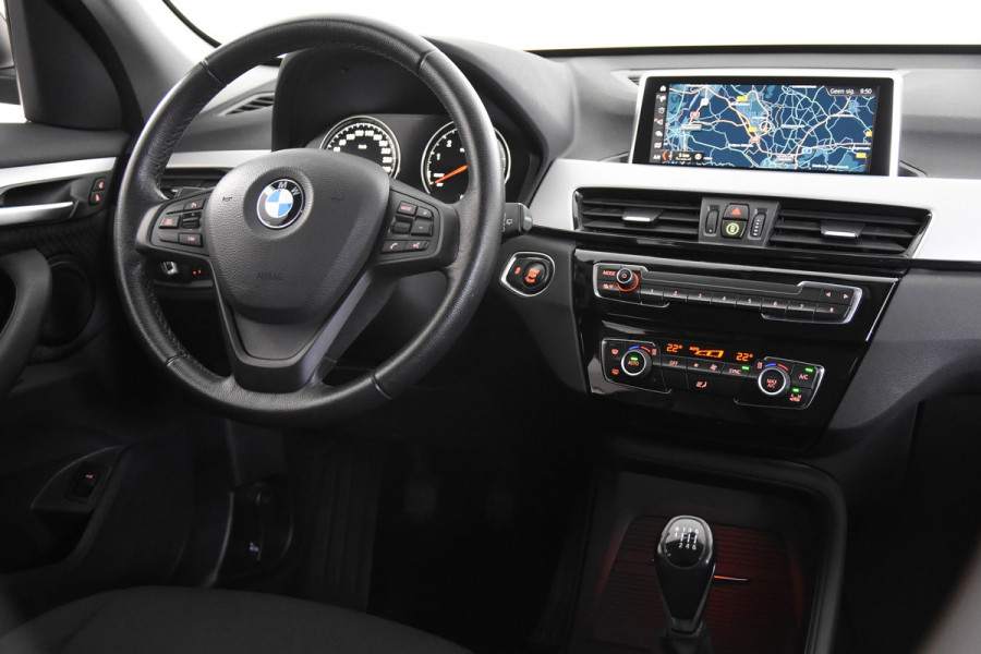 BMW X1 sDrive18i *1ste Eigenaar*Navigatie*Camera*Trekhaak*