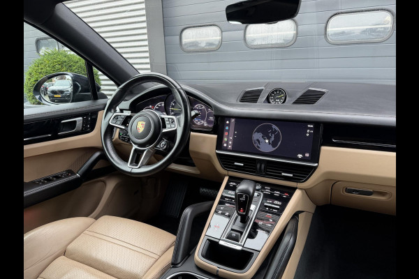 Porsche Cayenne Coupé 3.0 E-Hybrid Sport Chrono | Panoramadak | 360* Camera | Luchtvering | Bose |