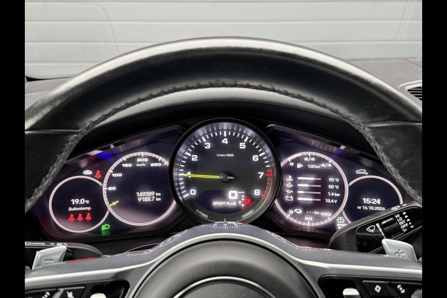 Porsche Cayenne Coupé 3.0 E-Hybrid Sport Chrono | Panoramadak | 360* Camera | Luchtvering | Bose |