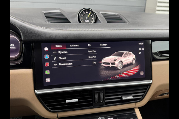 Porsche Cayenne Coupé 3.0 E-Hybrid Sport Chrono | Panoramadak | 360* Camera | Luchtvering | Bose |