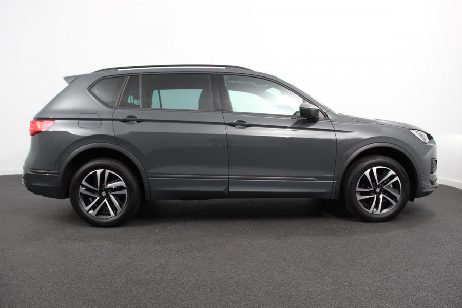 Seat Tarraco 1.5 TSI 150pk FR DSG 7p. Navigatie Apple Carplay/Android Auto Camera Parkeer sensoren Digitale Cockpit  Stoelverwarming Stoel bestuurder electrisch verstelbaar