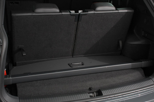 Seat Tarraco 1.5 TSI 150pk FR DSG 7p. Navigatie Apple Carplay/Android Auto Camera Parkeer sensoren Digitale Cockpit  Stoelverwarming Stoel bestuurder electrisch verstelbaar