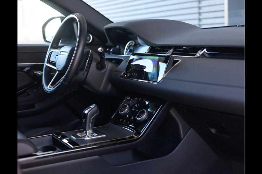 Land Rover Range Rover Evoque P300e AWD R-Dynamic SE