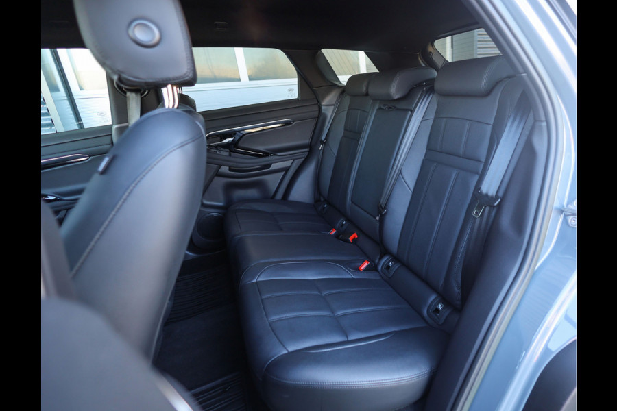 Land Rover Range Rover Evoque P300e AWD R-Dynamic SE
