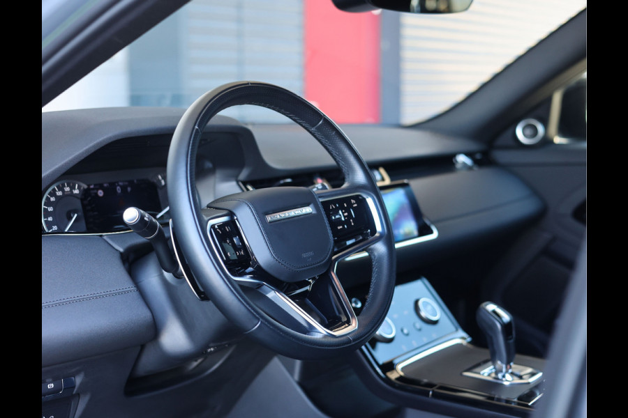 Land Rover Range Rover Evoque P300e AWD R-Dynamic SE