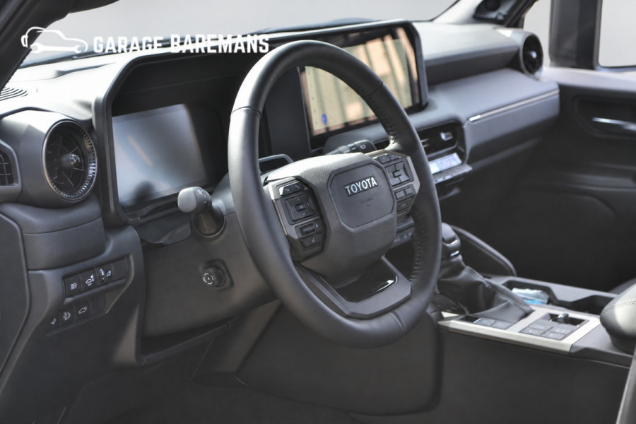 Toyota Land Cruiser 2.8 D-4D Hybrid Professional Pano Dak VAN