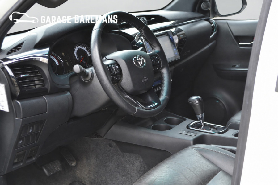 Toyota Hilux 2.4 D-4D Double Cab Professional