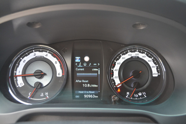 Toyota Hilux 2.4 D-4D Double Cab Professional
