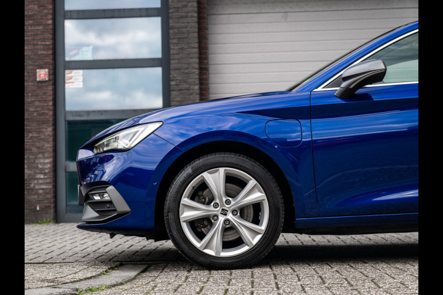 Seat Leon SPORTSTOURER 1.4 TSI eHybrid PHEV FR | Pano | ACC | Matrix LED | Dealer Onderhouden