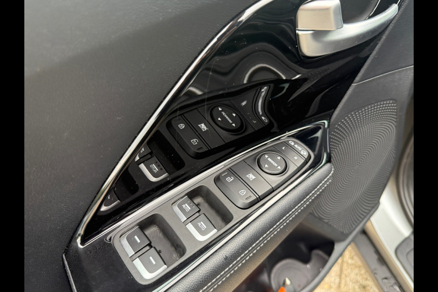 Kia Niro 1.6 GDi Hybrid DynamicLine NAVI CAMERA ACC
