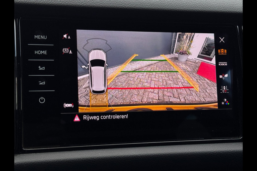 Škoda Kodiaq 1.5 TSI Sportline Business | NL-Auto | Sportstoelen + Memory | Camera | Winter Pack | Adaptive Cruise