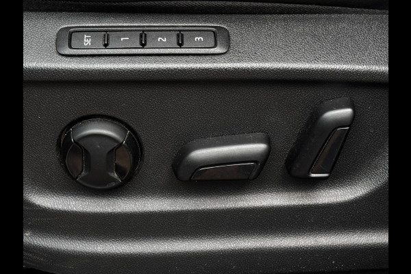 Škoda Kodiaq 1.5 TSI Sportline Business | NL-Auto | Sportstoelen + Memory | Camera | Winter Pack | Adaptive Cruise