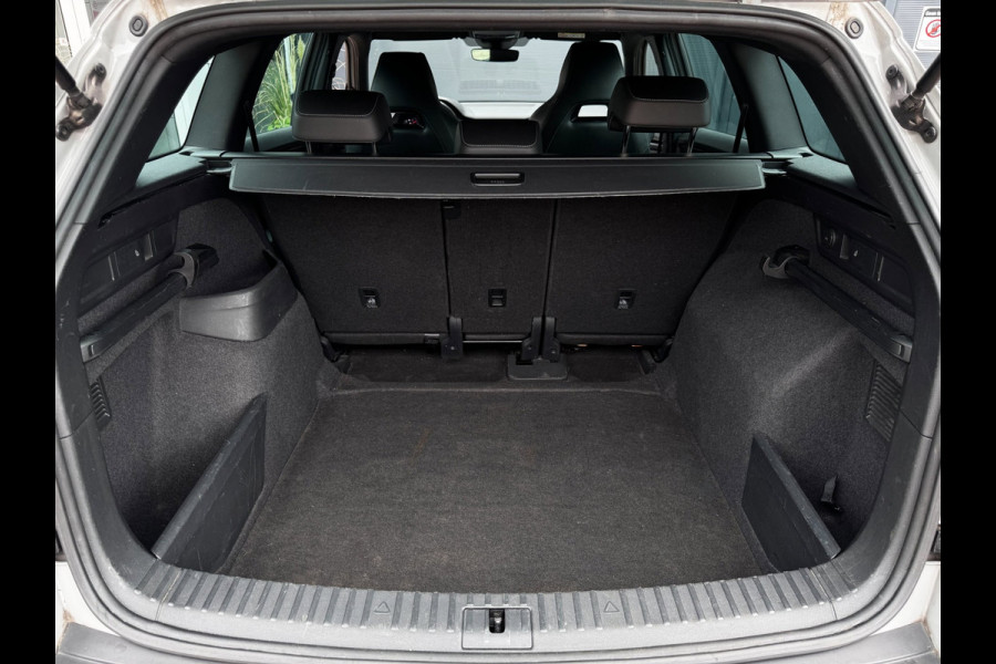 Škoda Kodiaq 1.5 TSI Sportline Business | NL-Auto | Sportstoelen + Memory | Camera | Winter Pack | Adaptive Cruise