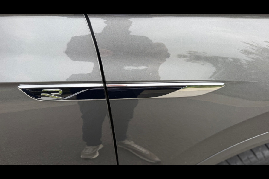 Volkswagen Touareg 3.0 TSi eHybrid 4MOTION R-Line Panoramadak leer Camera Electr.Trekhaak