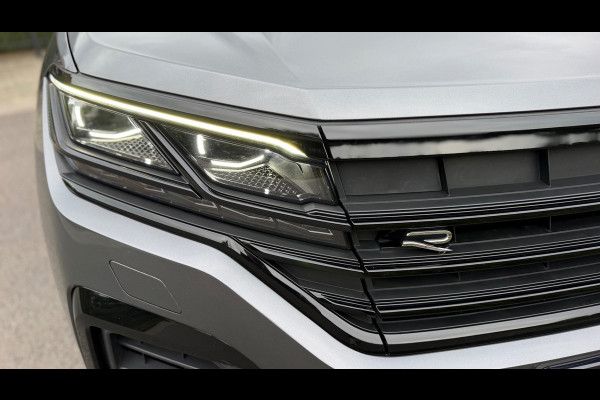 Volkswagen Touareg 3.0 TSi eHybrid 4MOTION R-Line Panoramadak leer Camera Electr.Trekhaak