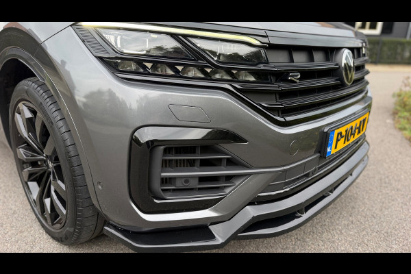 Volkswagen Touareg 3.0 TSi eHybrid 4MOTION R-Line Panoramadak leer Camera Electr.Trekhaak